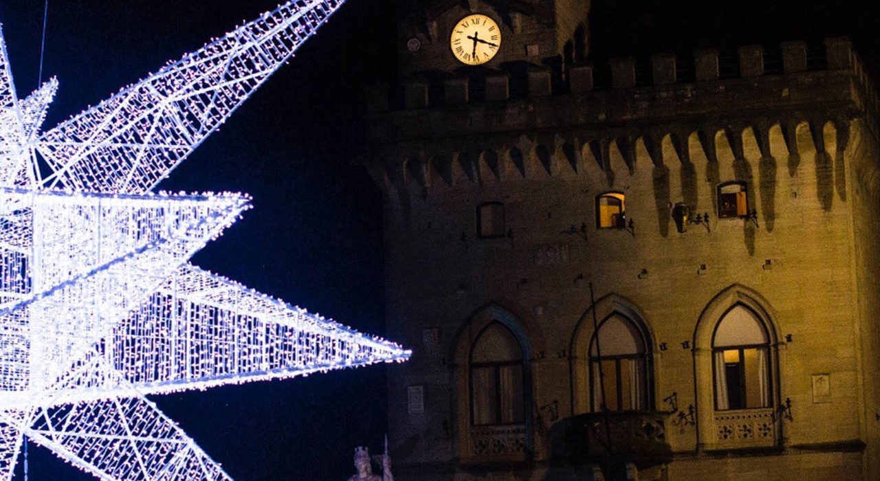 La maxi stella di Piazza della Libertà, San Marino